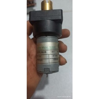 motor giảm tốc 12v Nhật bãi có 2 loại
