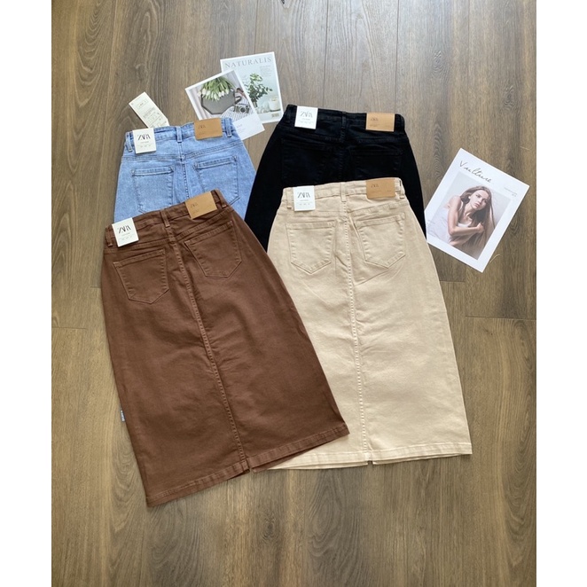 Chân váy dài xẻ trước