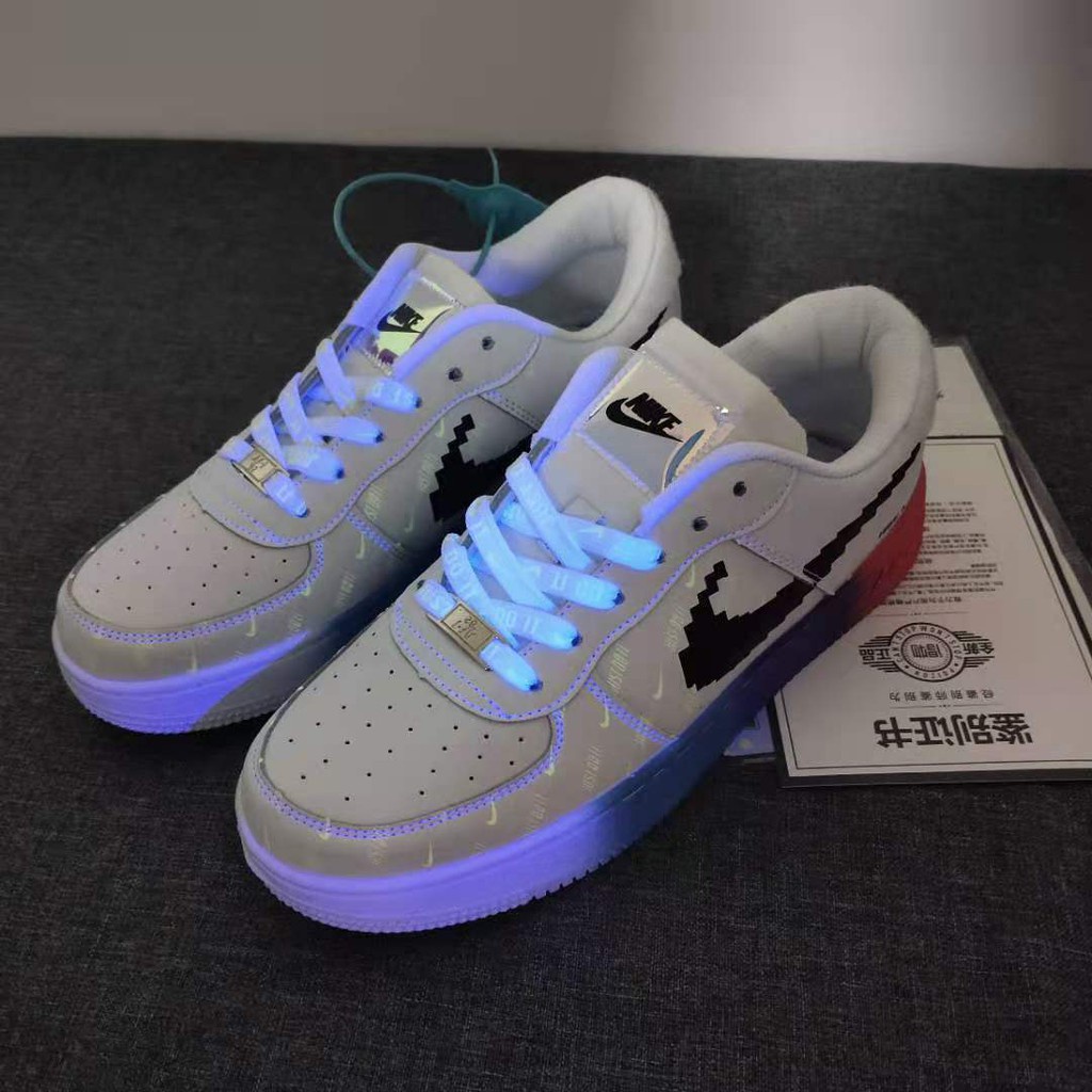 Giày Thể Thao Air Force One Cổ Thấp Màu Cầu Vồng Dạ Quang Độc Đáo