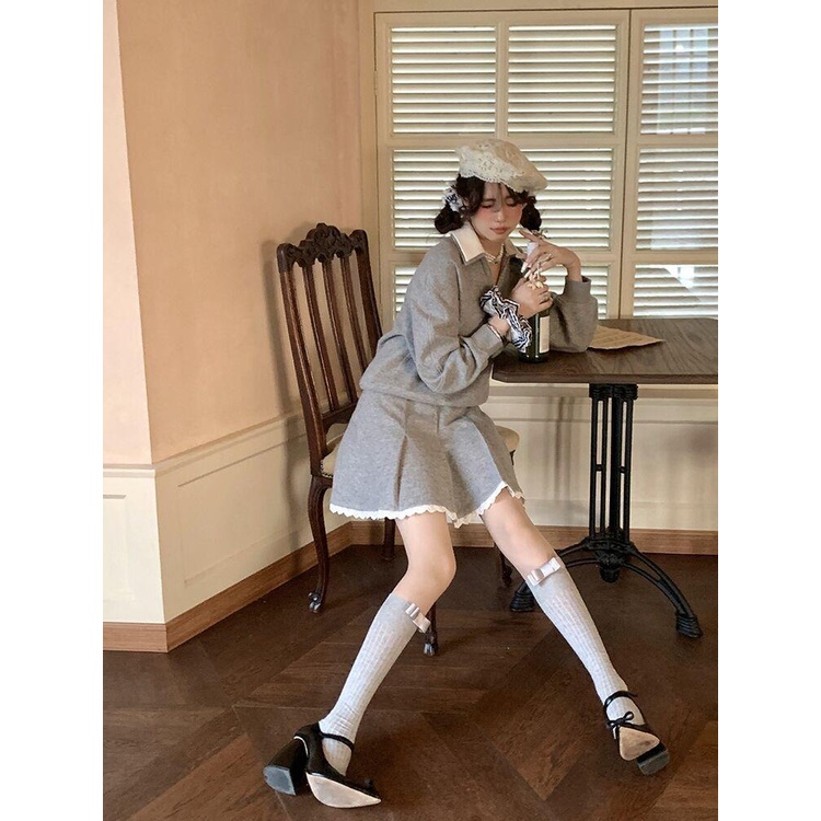 Tất Bắp Chân Mỏng Kẻ Sọc Dọc Màu Xám Đính Nơ Dễ Phối Đồ Phong Cách Catwalk Ngọt Ngào