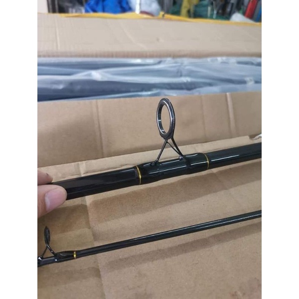 Cần Câu Sông,Hồ 2 Khúc  Daiwa 576 Huyền Thoại- Tải Cá 10kg Siêu Chất Lượng