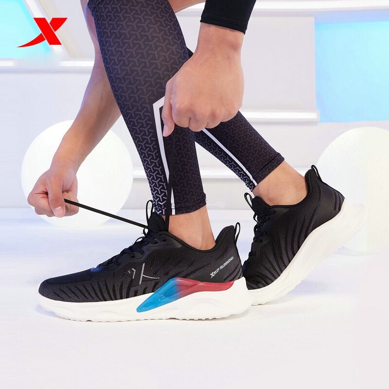 Giày chạy bộ Xtep hấp thụ sốc chống mòn thoải mái hợp thời trang cho nam