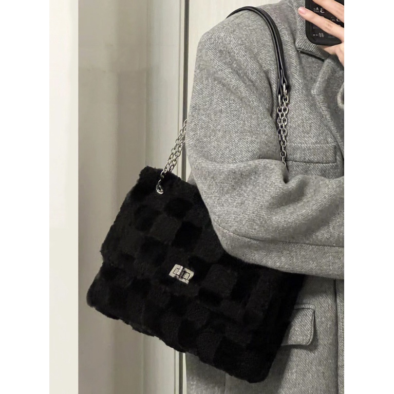 Túi Xách Đeo Vai Phủ Bông Cỡ Lớn Thời Trang Thu Đông Sành Điệu 30 X 24