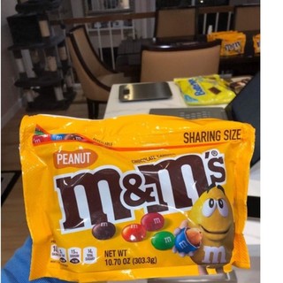 Socola m&m nhân đậu phộng size 303g - date 8/2023