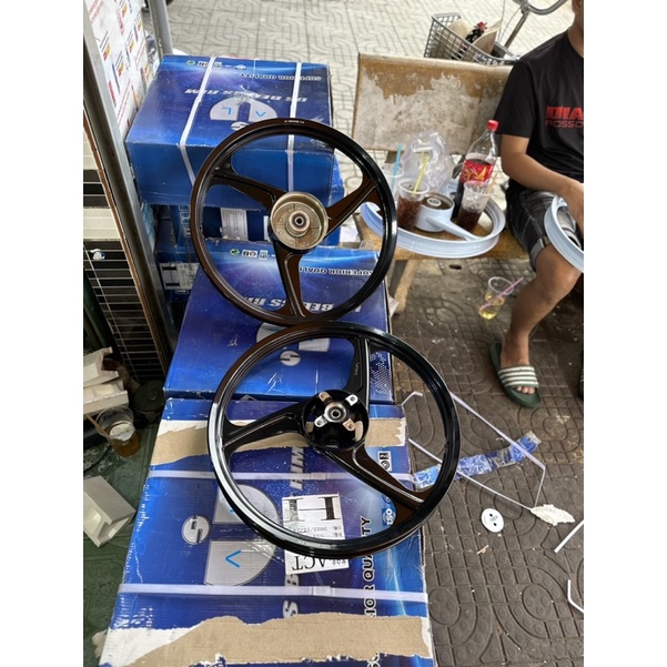 Mâm US 3 Cây 1.4 1.6 Wave Fu Trước Đĩa