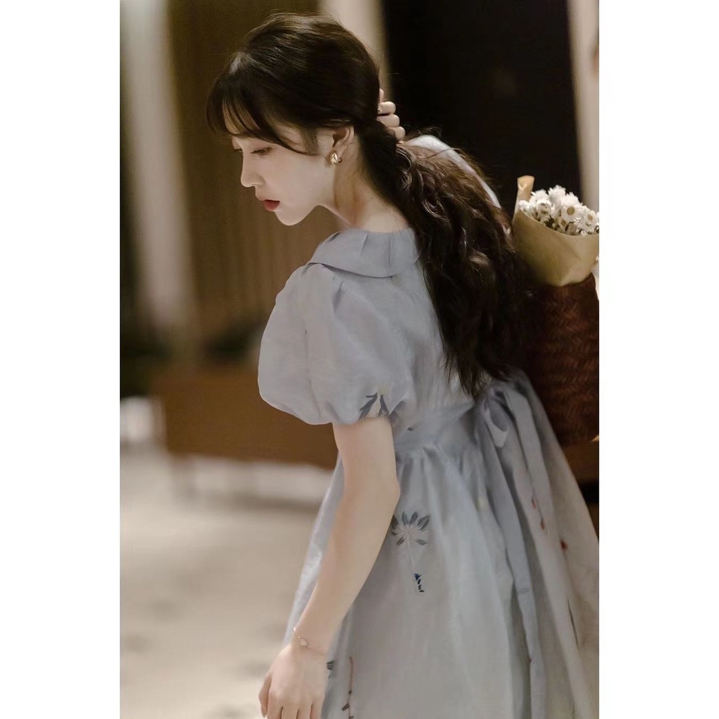 Đầm midi  Lửng Tay Ngắn Thêu Hoa Nhỏ Màu Xanh Dương Thời Trang Mùa Hè 2023