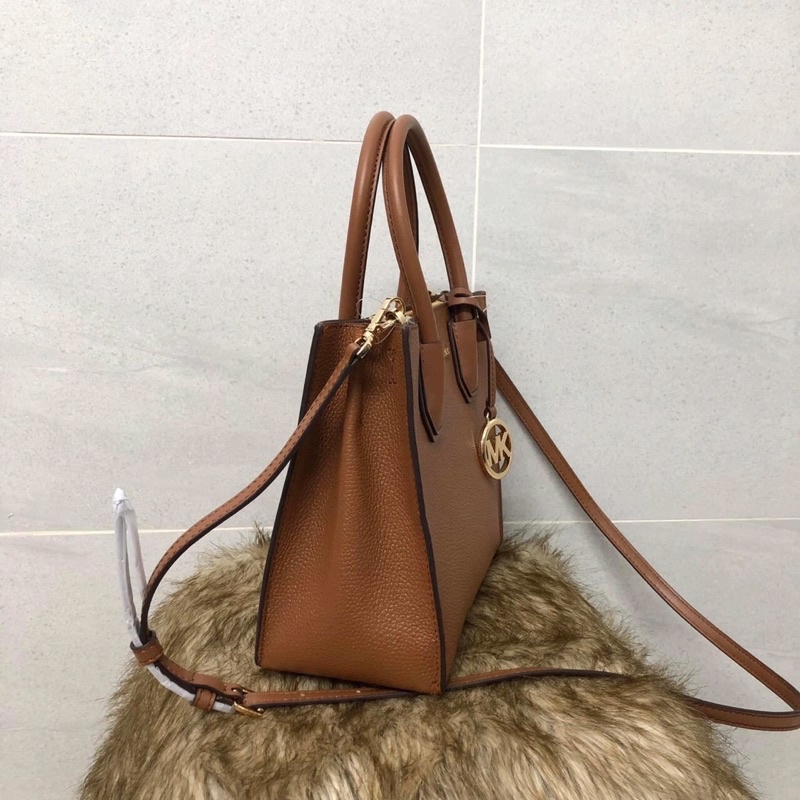 Túi Michael Kors Mercer size 22