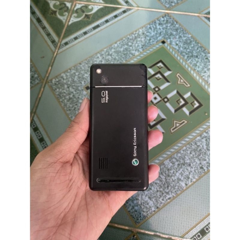 Điện thoại Sony Ericsson G900 cảm ứng nguyên zin bị mật khẩu màn hình