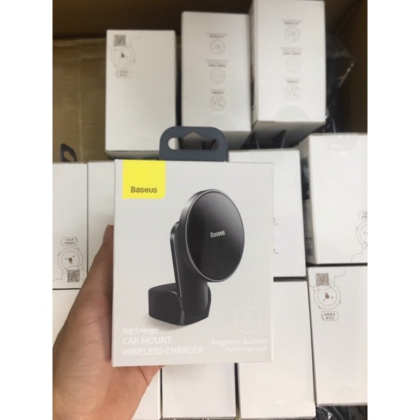 Đế sạc không dây Baseus gắn taplo quạt gió Magsafe cho ip12/ ip13/ ip14 pro max