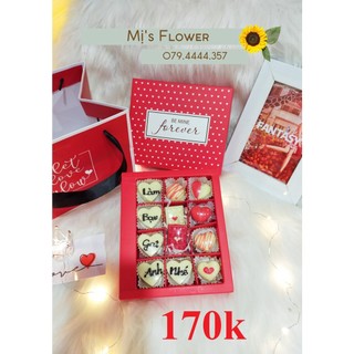 Socola Valentine hộp vuông