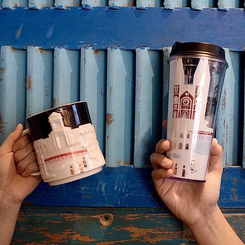 STARBUCKS BỘ 2 MÓN BÌNH TUMBLER VÀ CỐC SỨ VIETNAM RELIEF 🇻🇳