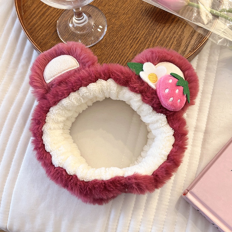 Băng Đô Cài Tóc Vải Bông Mềm Mại Hình Gấu Dâu Tây Dễ Thương Thời Trang Cho Nữ