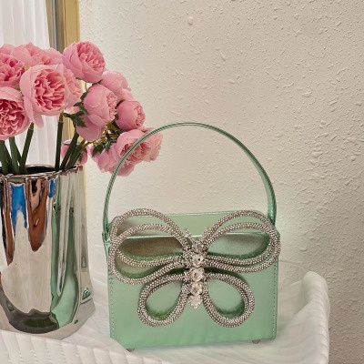 Ví Cầm Tay Satin Đính Kim Cương Hình Vuông Họa Tiết Bướm Lấp Lánh Thanh Lịch Dành Cho Nữ