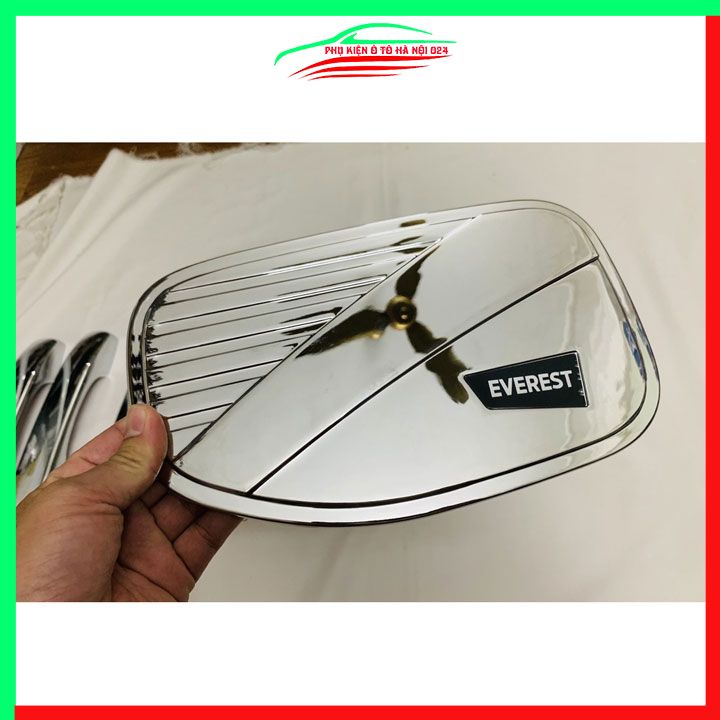 Ốp nắp xăng Everest 2022-2023 mạ crom bảo vệ chống trầy trang trí ô tô