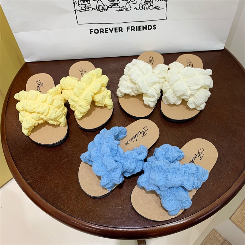 Dép quai chéo IQ ANGEL đế mềm chống trượt phong cách công chúa xinh xắn cho bé gái