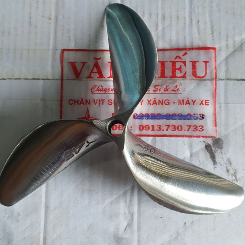 chân vịt inox ab 3 cánh 5.5 và 6.5 máy nhong (cốt xéo) loại bóng gương ren 14 cam kết như hình giá sỉ