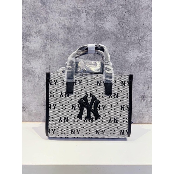 Túi tote mini MLB monogram DIA