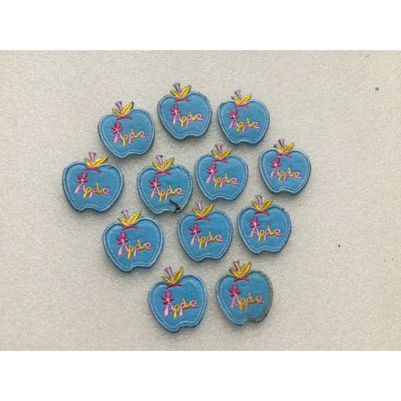 Logo hình ủi nhiệt dùng để trang trí ủi lên áo , quần zin, túi xách …