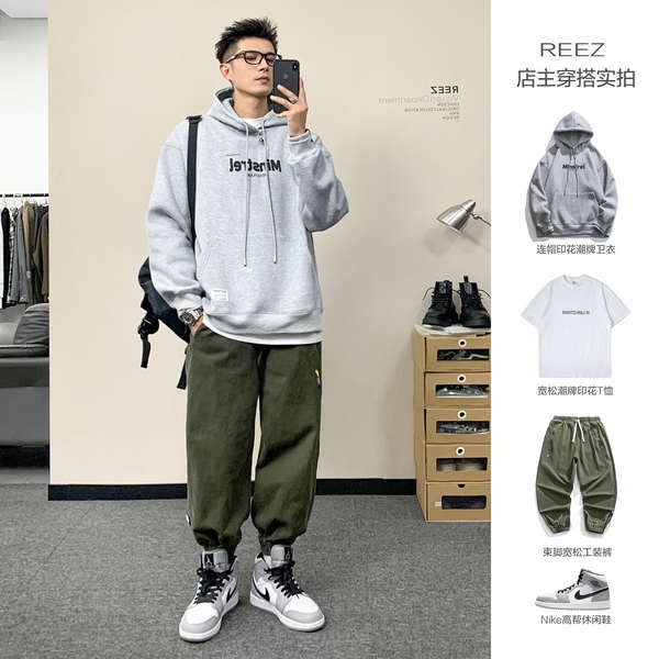 Áo Sweatshirt Có Mũ Trùm Đầu Lót Lông Cừu Dày Dáng Rộng Mặc Vào Mùa Đông Phong Cách Retro Đường Phố Nhật Bản