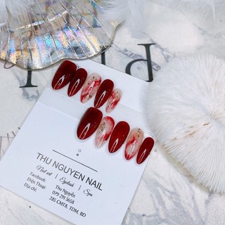Nail box, móng giả thiết kế loang đỏ