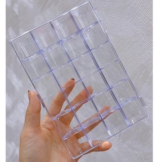 Khay mica 24 ô đựng đá charm nail