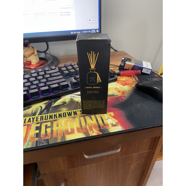 khuất tán tinh dầu phòng thương hiệu pháp