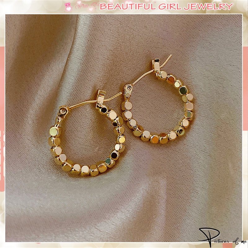 Hoa tai dạng vòng thời trang dành cho nữ