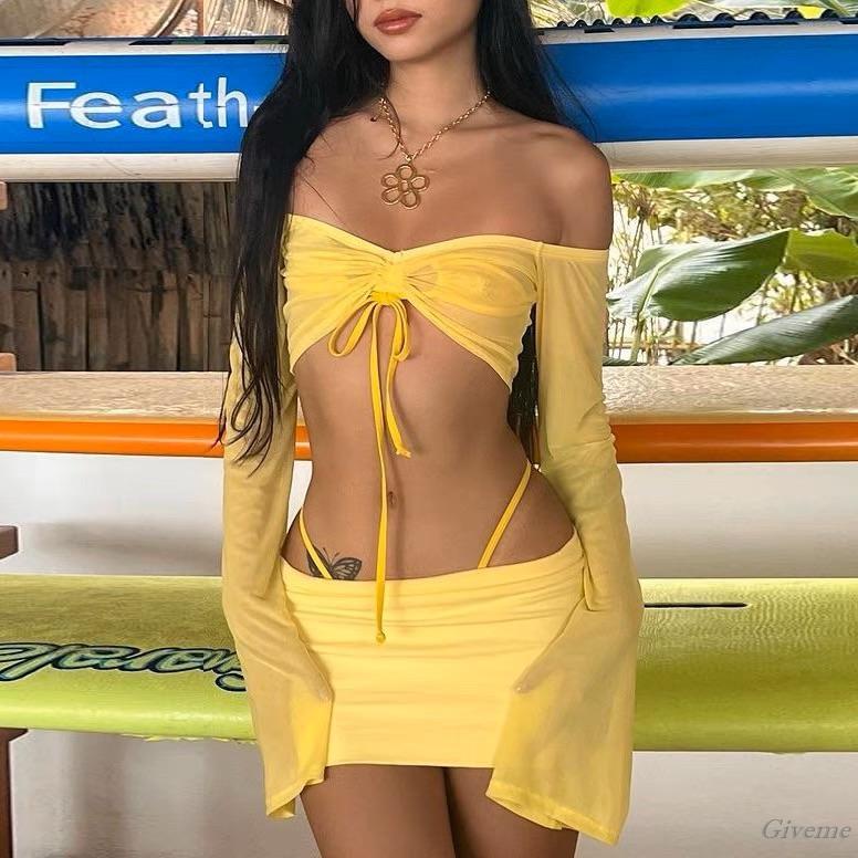 Bộ 2 Món Áo Croptop Trễ Vai Tay Dài + Chân Váy Lưng Thấp Màu Trơn Xinh Xắn Cho Nữ