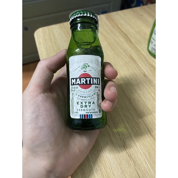 Rượu mini martini