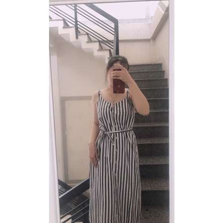 Đầm kẻ caro