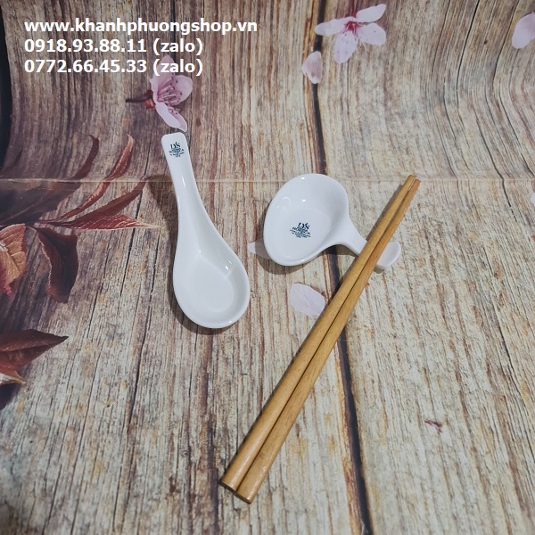 Gác đũa sứ Minh Long