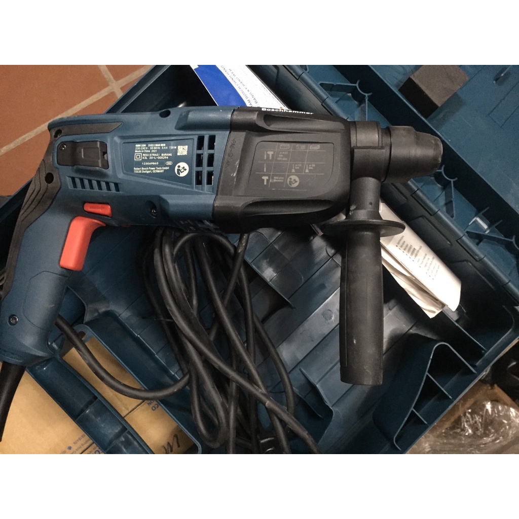 máy khoan bosch GBH 220 chính hãng giá bao gồm vat 10%