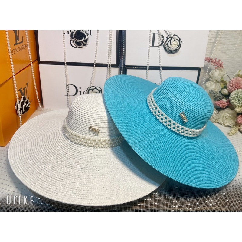 Mũ Cói thời trang đi biển Vành Rộng sang chảnh