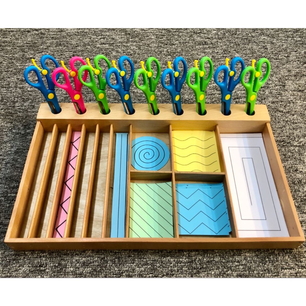 Khay tập cắt - Box for Sewing Activity