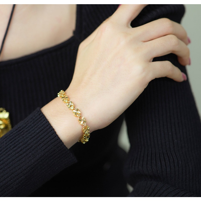 Lắc Tay Nữ Hoa Văn Cỏ 4 Lá Trang Sức Xuping Mạ Vàng Siêu Bền XP4518