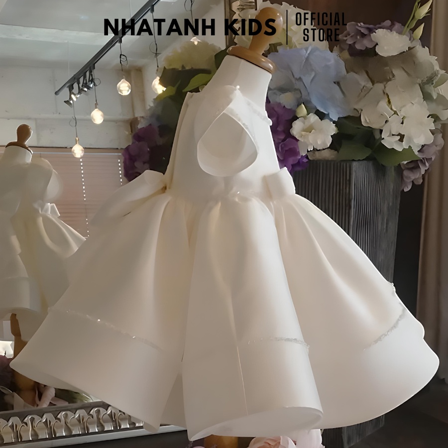 Đầm công chúa bé gái NHATANH KIDS màu trắng tay búp viền ngọc quanh váy cho bé từ 0-12 tuổi NA30