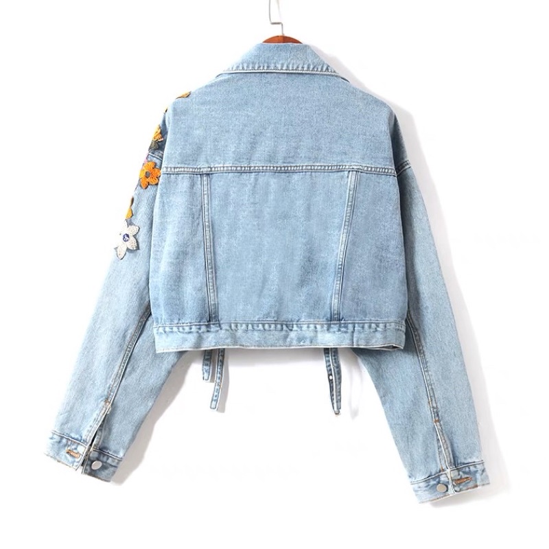 Denim jacket thêu hoạ tiết
