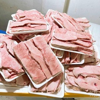 Vú heo tươi cấp đông
