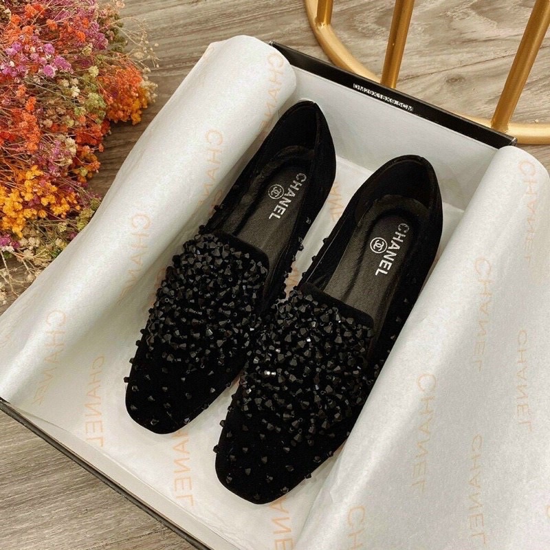Giày lười slipon nhung đính dá
