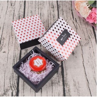Hộp socola 4 viên - hàng có sẵn