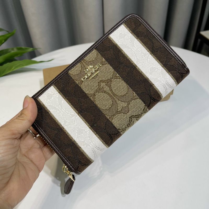 Ví COAC.H Medium Id Zip Wallet siêu sang