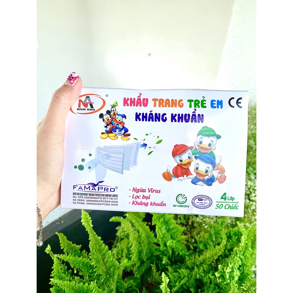 Khẩu trang Famapro Trẻ Em  4 Lớp 50 Cái/ Hộp