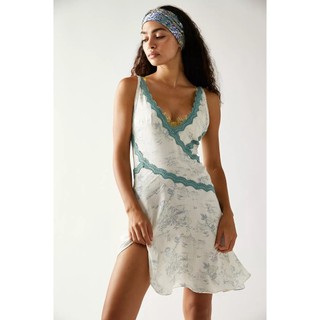 Đầm Free.people phối ren cao cấp size L lỗi nhẹ