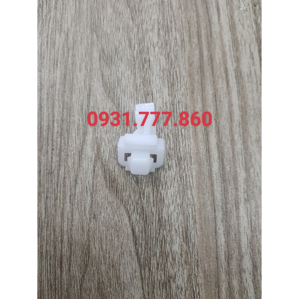 Phe Gài Thanh Chống CaPo Innova  Chính Hãng ToYoTa - 534550K010