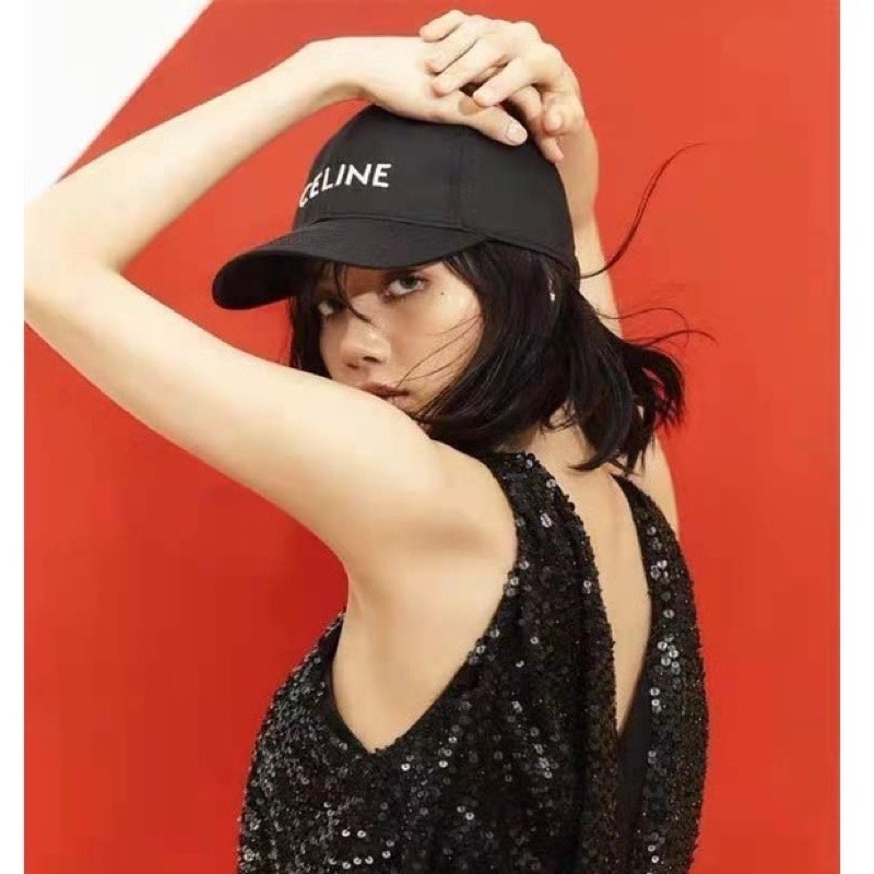 Mũ lưỡi trai C e line giống Lisa Blackpink