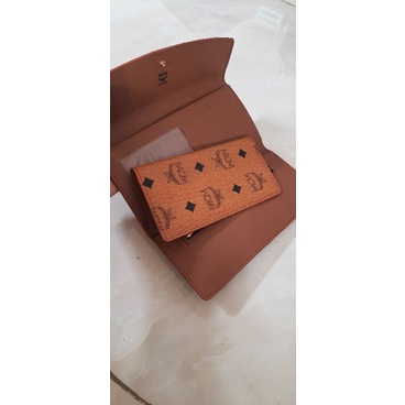 Set ví hiệu MCM mới