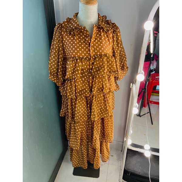 Đầm Maxi Tầng Sơ Mi Bi Gài Nút