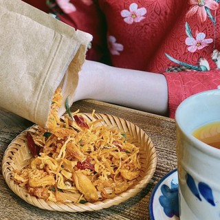 GÀ TA XÉ LÁ CHANH SIÊU SẠCH
