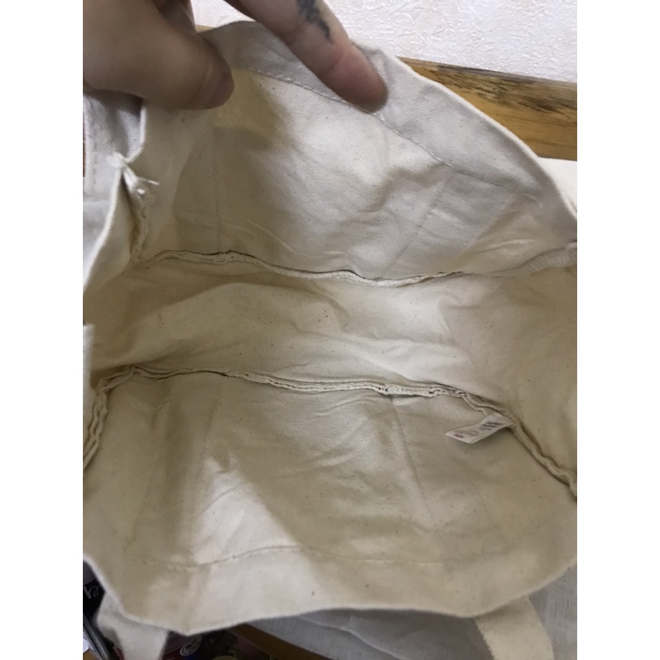 Túi đeo chéo vải bố Daiso