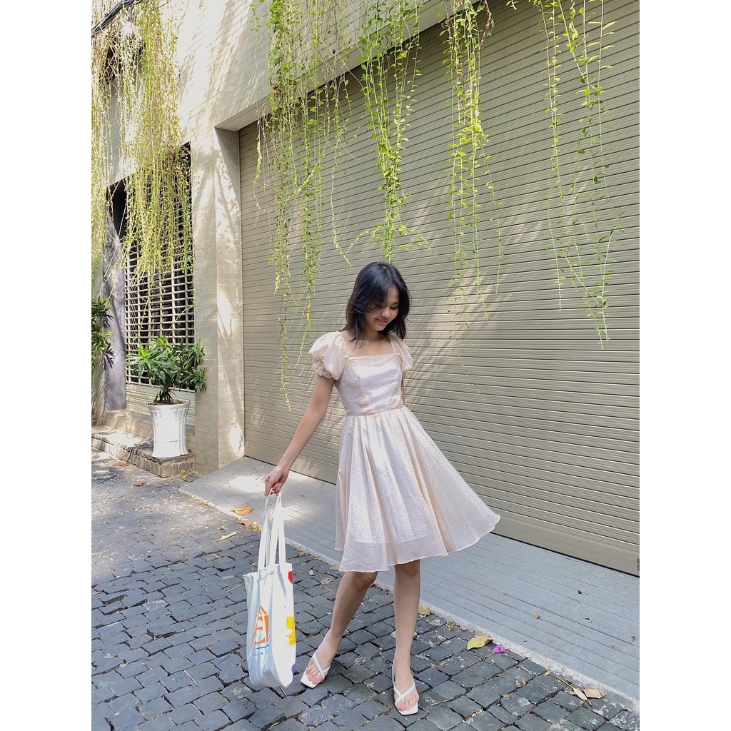 Đầm hoa Linzy nữ tính Miều Est.2013